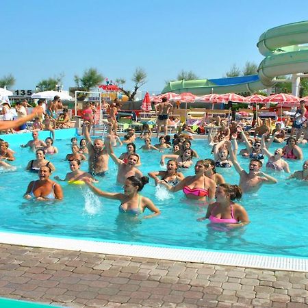 Hotel Niagara Ричоне Екстериор снимка